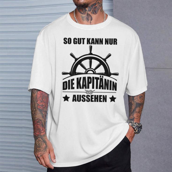 So Gut Kann Nur Die Kapitänin Aussehen T-Shirt Geschenke für Ihn