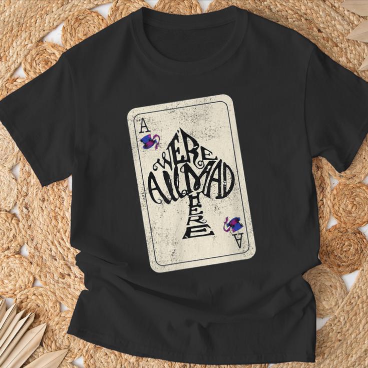 Alice In Wonderland We're All Mad Here Ace Of Spades T-Shirt Geschenke für alte Männer