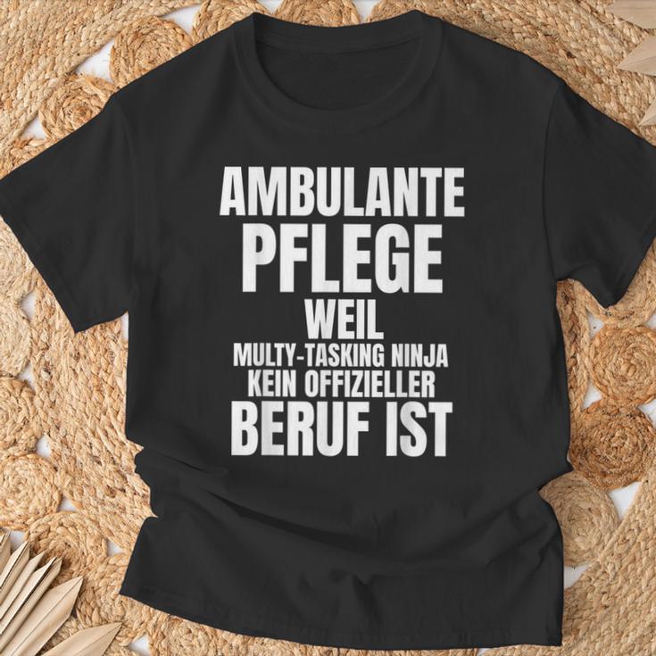 Ambulante Care For Nurse Care T-Shirt Geschenke für alte Männer