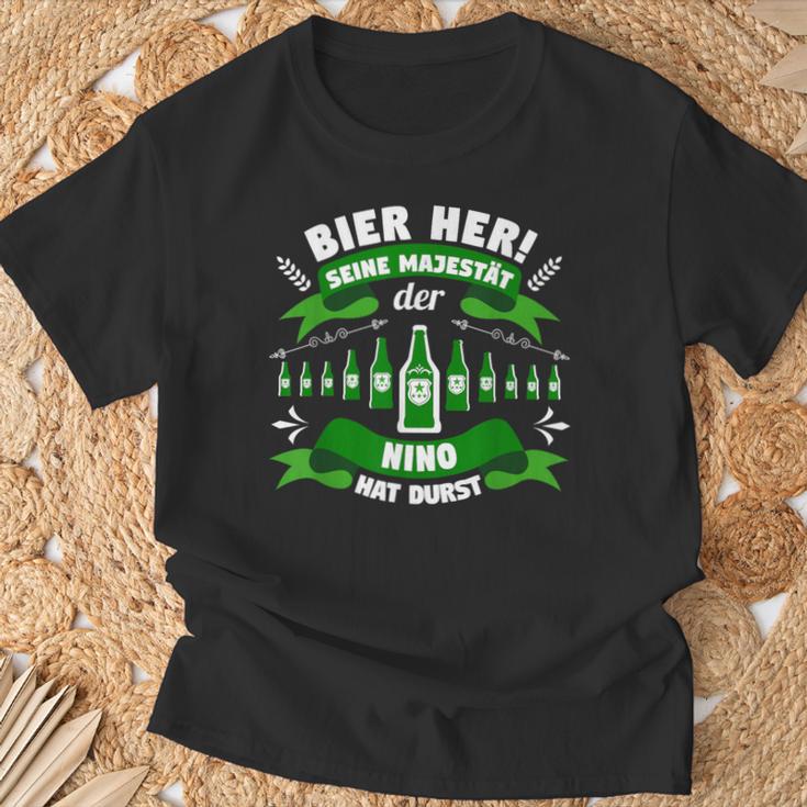 Bier Her Majestät Nino T-Shirt Geschenke für alte Männer