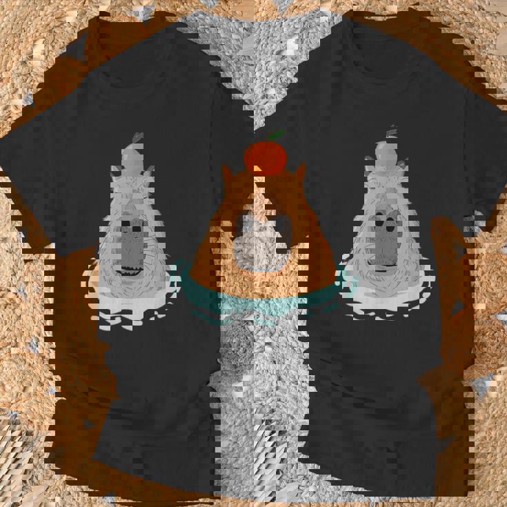 Capybara Con Naranja En Su Cabeza Lindo Diseño De Capybara Camiseta unisex Regalos para ancianos