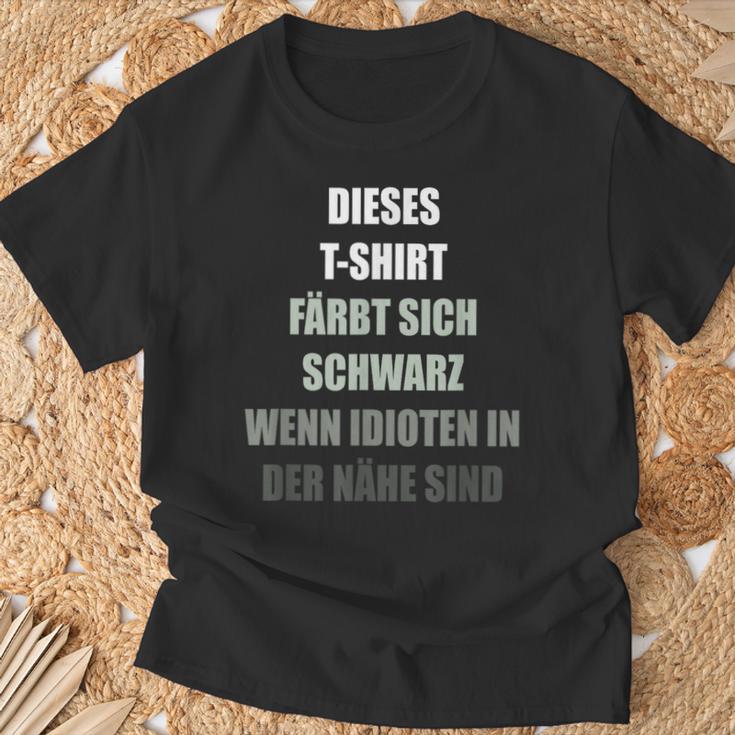 Colour Yourself Schwarz Wenn Idioten Im Nähe Sind T-Shirt Geschenke für alte Männer