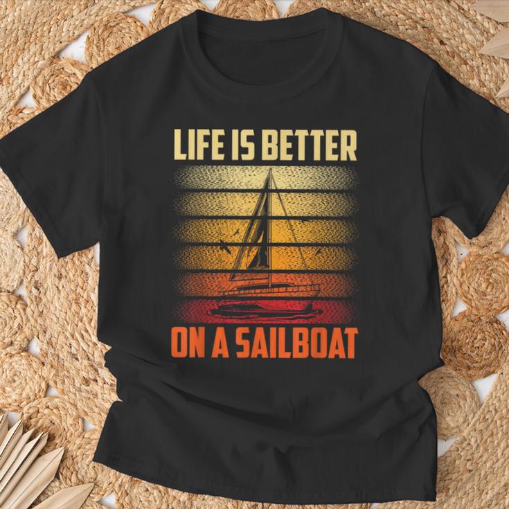 Das Leben Ist Besser Auf Einem Sailboat T-Shirt Geschenke für alte Männer