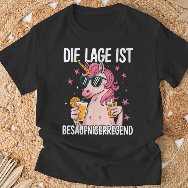 Die Lage Ist Besäufniserregend Saying Party Outfit T-Shirt Geschenke für alte Männer