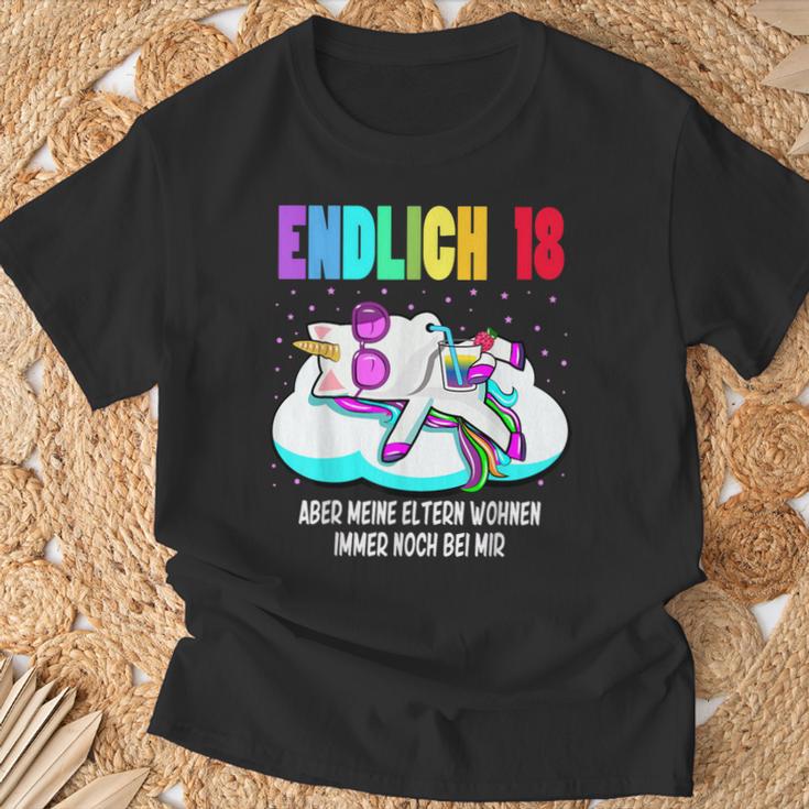 Endlich 18 Aber Meine Eltern Wohnen Noch Bei Mir S T-Shirt Geschenke für alte Männer