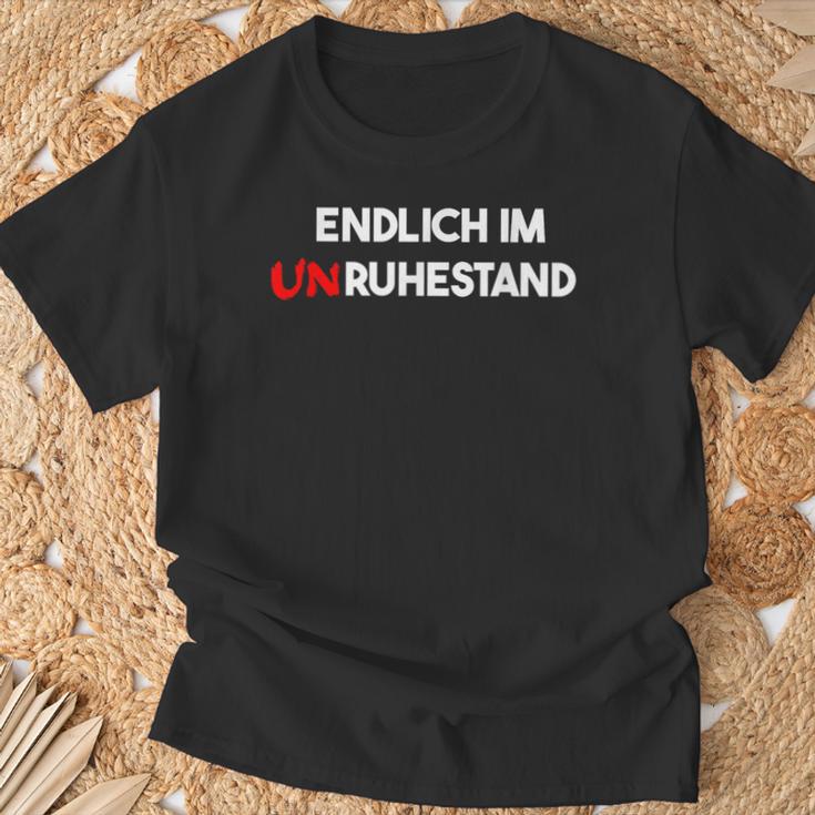 Endlich Im Unruhestand Senior Retiree T-Shirt Geschenke für alte Männer