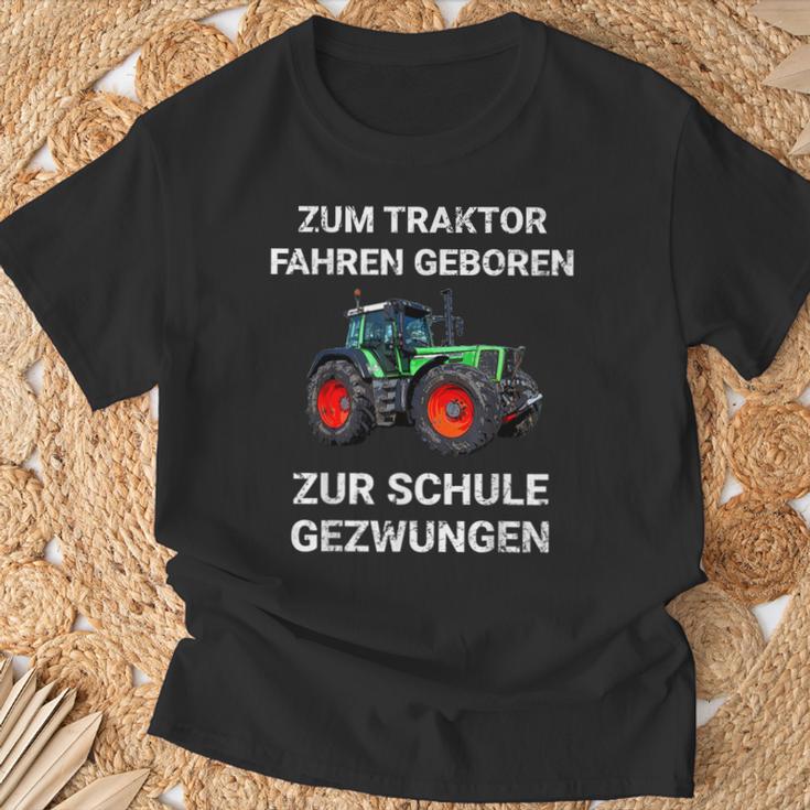 Farmer Zum Trktor Fahren Geboren Zur Schule Gezwungen T-Shirt Geschenke für alte Männer