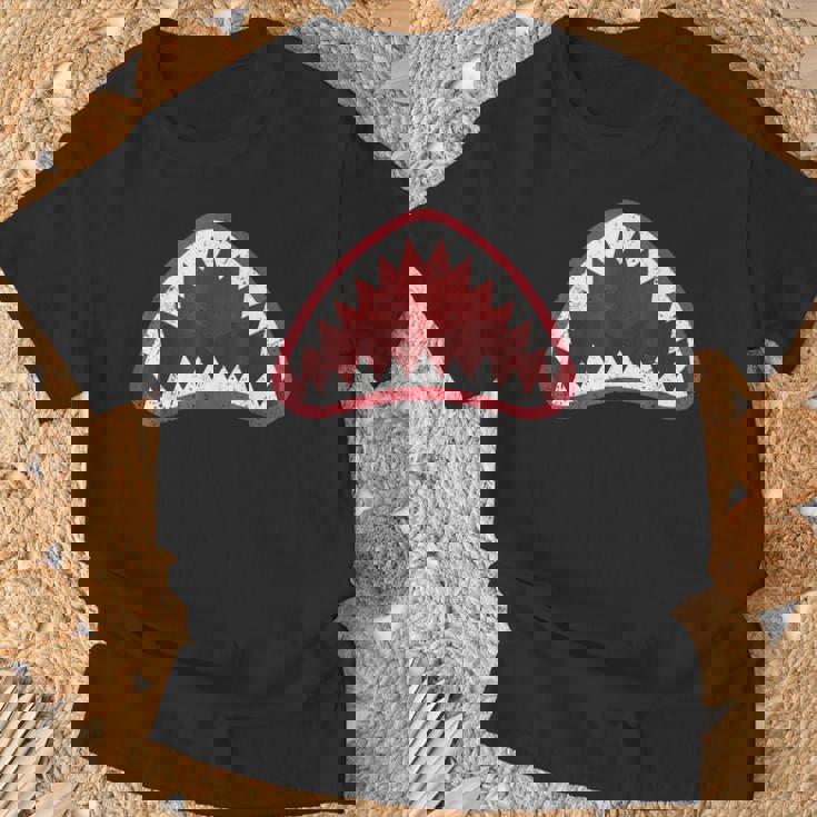 Great Shark Face Graphic Ocean Bite Lover Cool T-Shirt Gifts for Old Men