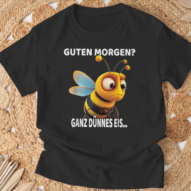 Guten Morgen Ganz Thin Ice Bee T-Shirt Geschenke für alte Männer