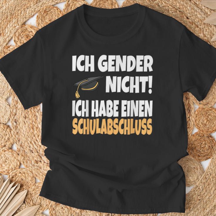 Ich Gender Nicht Ich Habe Einen Schulabschluss German T-Shirt Geschenke für alte Männer