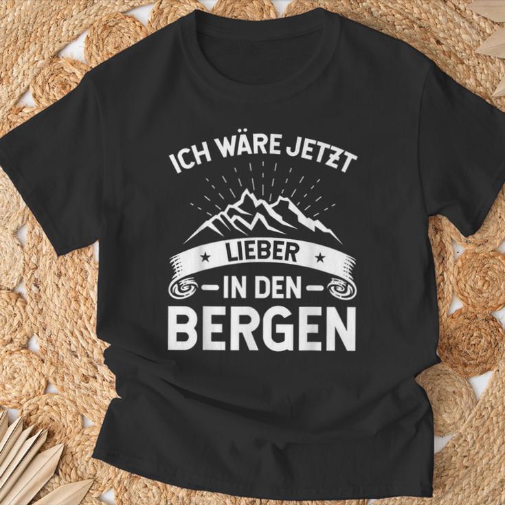 Ich Wäre Jetzt Lieber In Den Bergen Women's & Hiking T-Shirt Geschenke für alte Männer