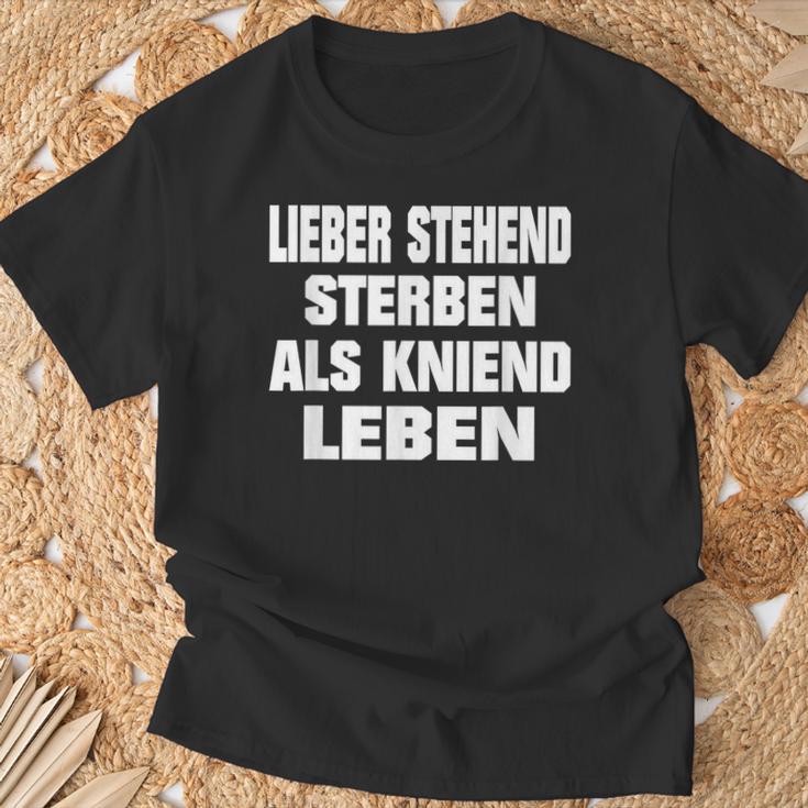 Lieber Stehend Sterben Als Kneiend Leben T-Shirt Geschenke für alte Männer