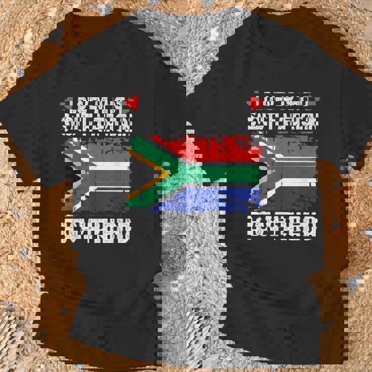 I Love My Hot South African Boyfriend South Africa Flag Maglietta Regalos para ancianos