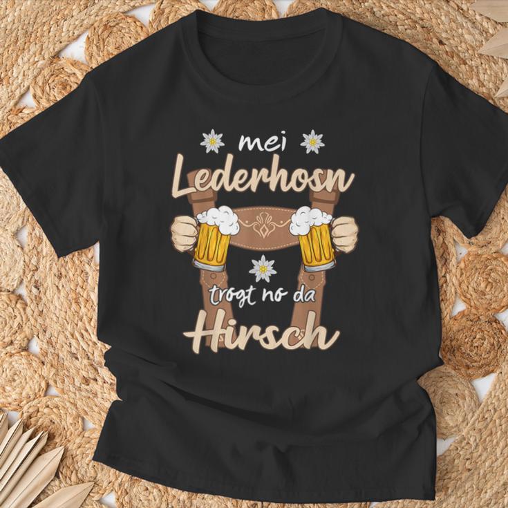 Mei Lederhosn Trogt No Da Hirsch Saufen Oktoberfest T-Shirt Geschenke für alte Männer