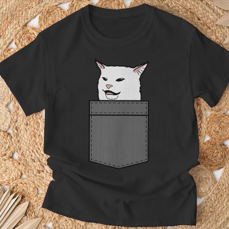 Meme Cat In Bag T-Shirt Geschenke für alte Männer