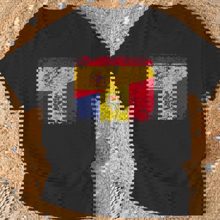 Moldavia España Bandera De La Amistad Moldavia Camiseta unisex Regalos para ancianos