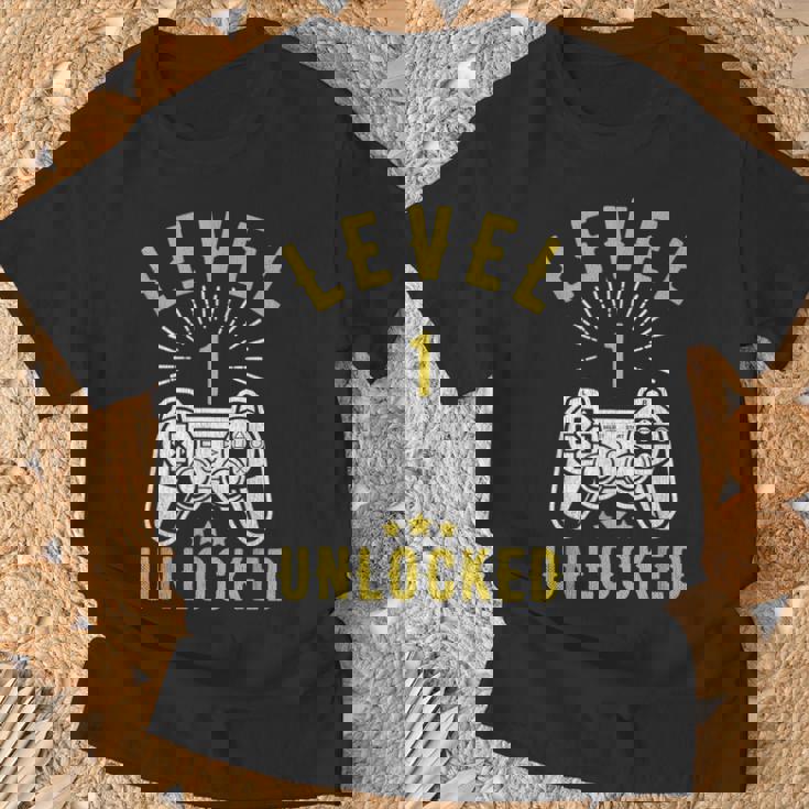 Nivel 1 Desbloqueado Aniversario 1ª Boda Camiseta unisex Regalos para ancianos