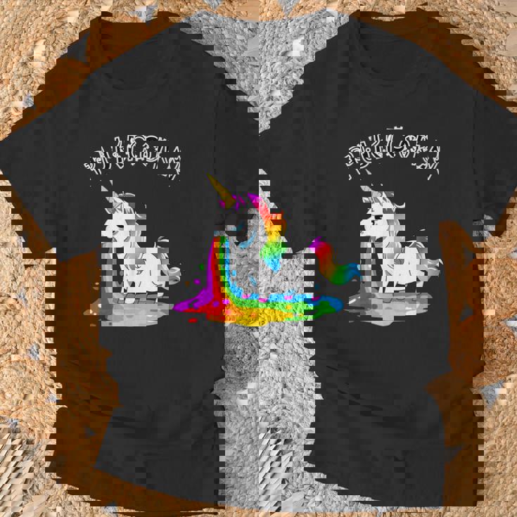 Pukicornómito De Unicorniosómito De Arco Iris Camiseta unisex Regalos para ancianos