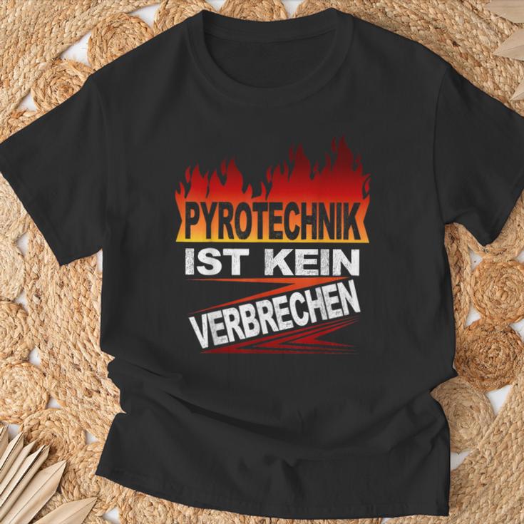 Pyrotechnik Ist Keinercrimes T-Shirt Geschenke für alte Männer