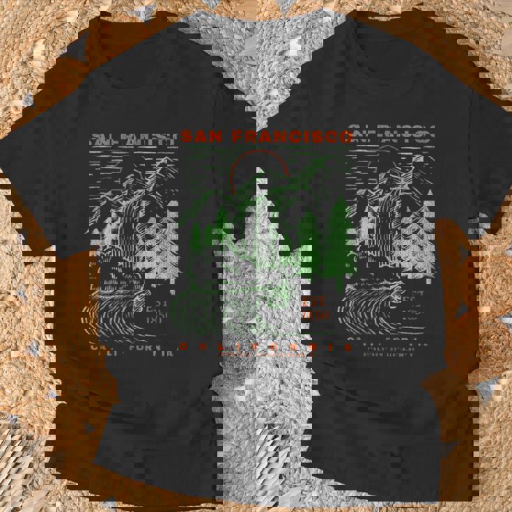 San Francisco California Cool Souvenir Rústico San Francisco Camiseta unisex Regalos para ancianos