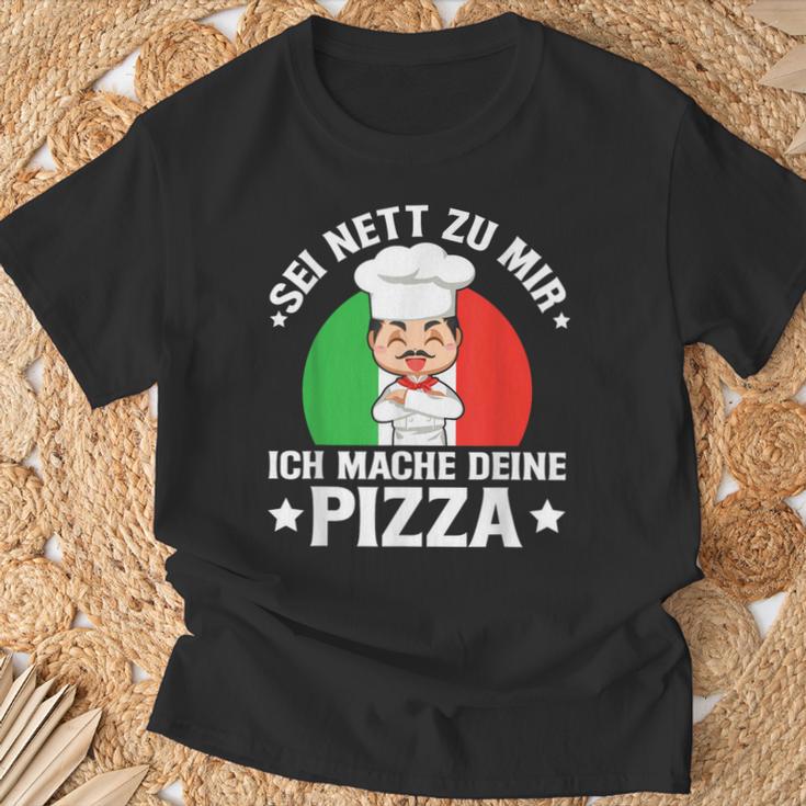 Sei Nett Zu Mir Ich Mache Deine Pizza Pizzabäcker Pizzeria T-Shirt Geschenke für alte Männer