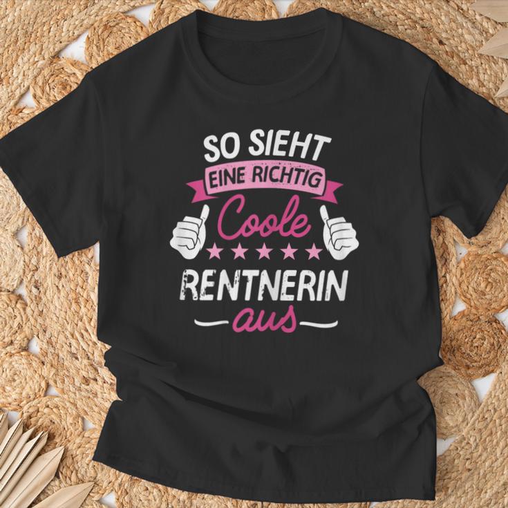 So Sieht Eine Richtig Coole Rentnerin Aus I Rente T-Shirt Geschenke für alte Männer