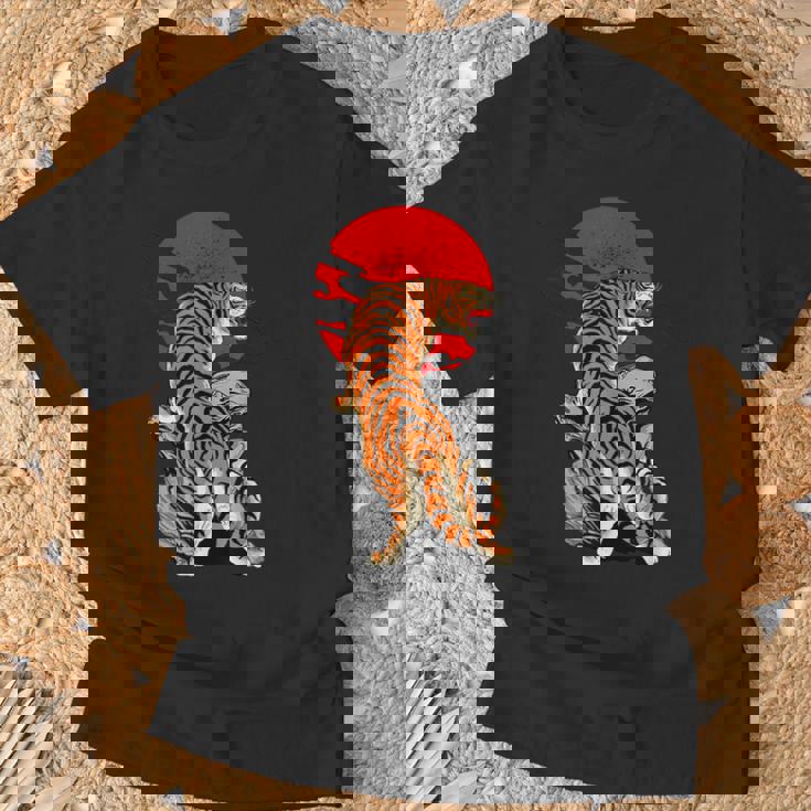 Tigre Japón Estilo Tigre Camiseta unisex Regalos para ancianos