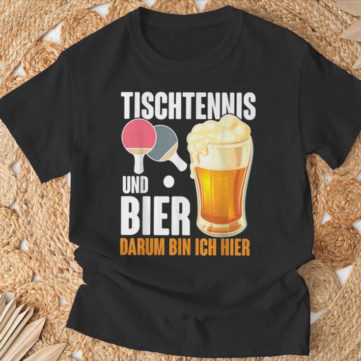 Tischtennis Und Bier Darum Bin Ich Hier Slogan Alcohol T-Shirt Geschenke für alte Männer