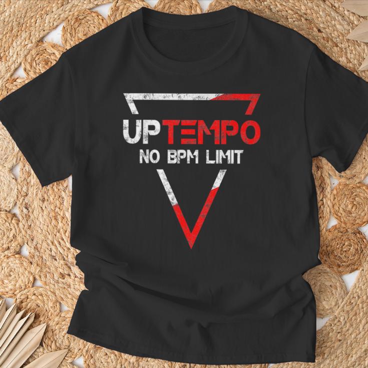 Uptempo Slogan 200 Bpm Speedcore Gabber Festival Uptempo T-Shirt Geschenke für alte Männer