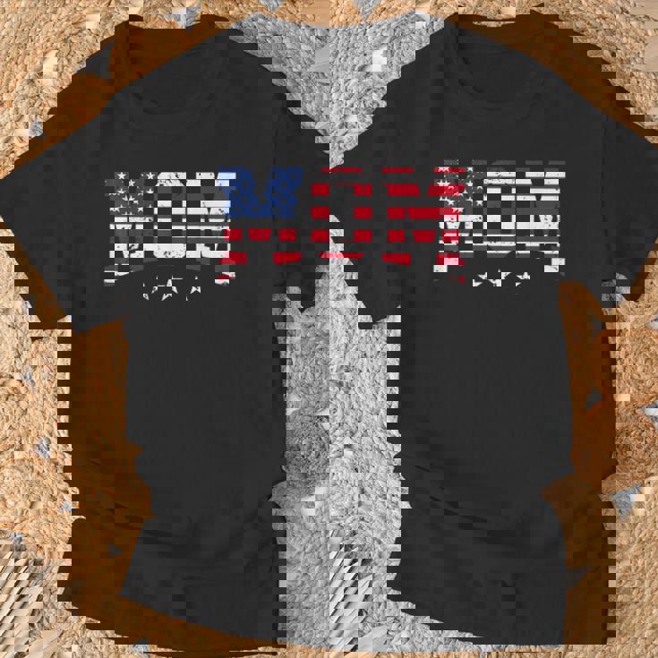 Usa Patriotic Mom Mother's Day American Flag 4Th Of July Mom T-Shirt Gifts for Old Men