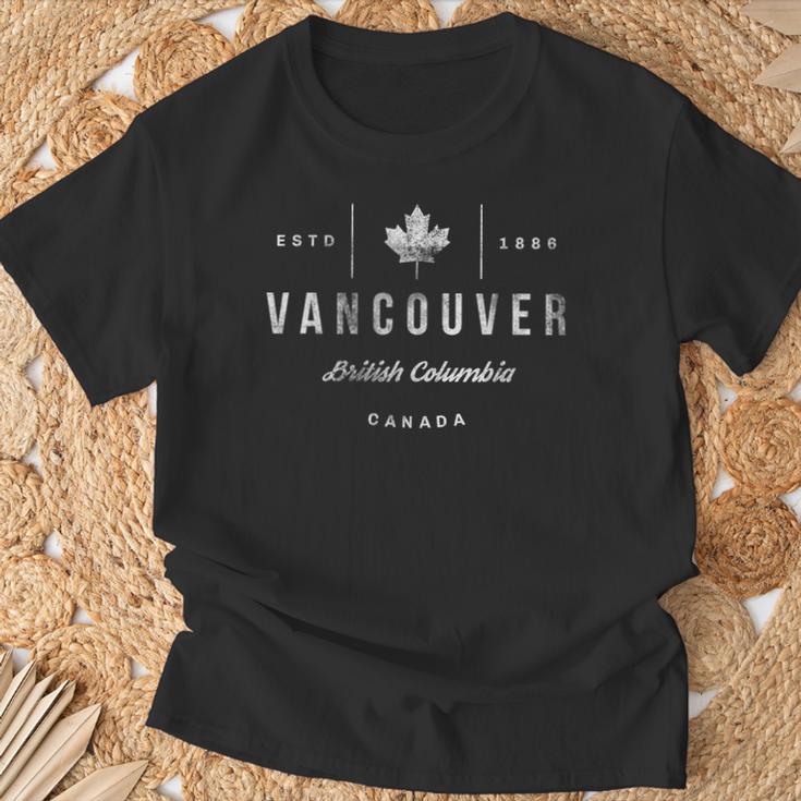 Vancouver Classicintage Retro Kanada Canada Maple Leaf T-Shirt Geschenke für alte Männer