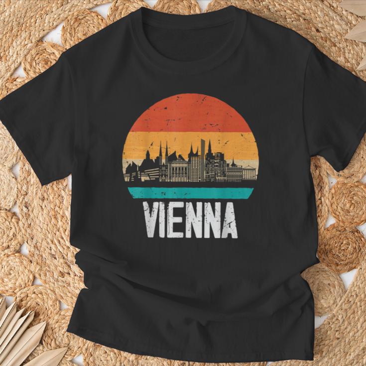 Vienna Austria Retrointage Sunset Skylineienna T-Shirt Geschenke für alte Männer