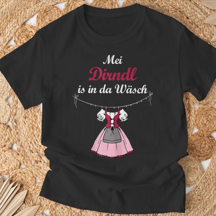 Women's Mei Dirndl Is In Da Wäsch Oktoberfest Oktoberfest Costume T-Shirt Geschenke für alte Männer