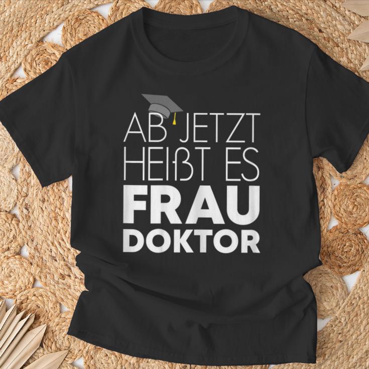 Women's Wife Doctor For Doctor's Title Promotion T-Shirt Geschenke für alte Männer