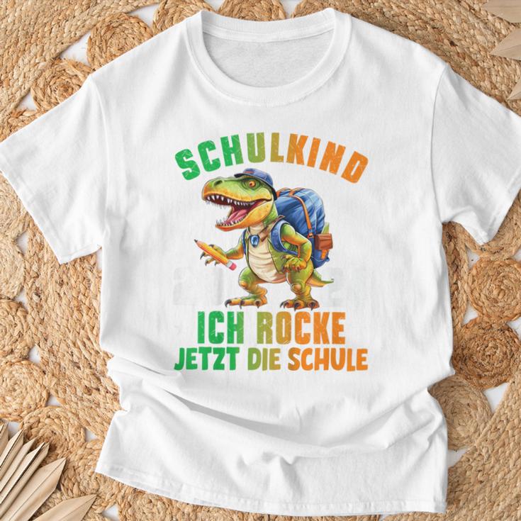 Children's Schulkind 2024 Cool Dino Ich Rocke Jetzt Die Schule Boys' T-Shirt Geschenke für alte Männer