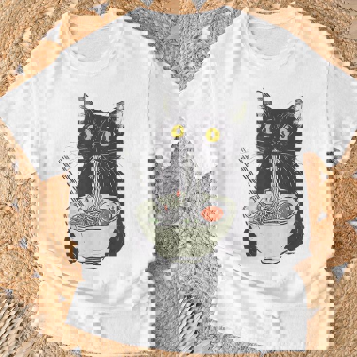 Japanese Cat Cat Eating Ramen Vintage Japanese Noodles T-Shirt Gifts for Old Men Japanese Cat Cat Eating Ramen Vintage Japanese Noodles T-Shirt Gifts for Old Men