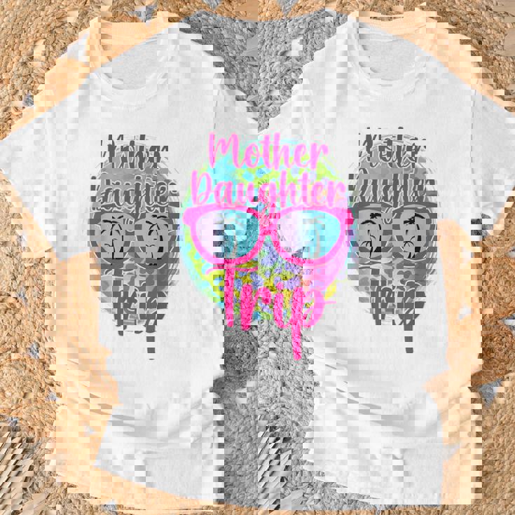 Mother Daughter Trip 2024 Mom Daughter Vacation Travel 2024 T-Shirt Gifts for Old Men