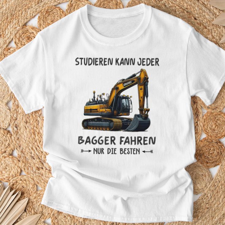 Studieren Kann Jeder Bagger Fahren Nur Die Besten T-Shirt Geschenke für alte Männer