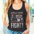 Bomba De Puño De Donald Trump Luchamos Contra La Bandera Estadounidense Trump 2024 Camiseta sin mangas