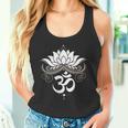 Om Mantra Yoga Simbolo Fiore Di Loto Unalome Ornamento Buddismo Canotta