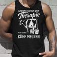 Andere Gehen Zur Therapie Kühe Melken Milchbauern Other Going To Tank Top Geschenke für Ihn