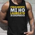 Donna Divertente Laurea Giurisprudenza Finalmente Mi Ho Laureato Con Collo A Canotta Regalos para él