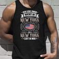 Ich Lebe Nicht In New York Aber New York Lebt In Mir Tank Top Geschenke für Ihn