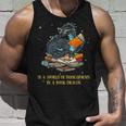 In A World Full Of Bookworms Be A Book Dragon Tank Top Geschenke für Ihn