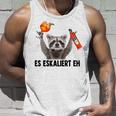 Es Eskaliert Eh X Raccoon Meme Racoon X Pedro Spritz Tank Top Geschenke für Ihn