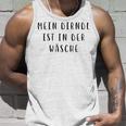 Mein Dirndl Ist In Der Wäschen Tank Top Geschenke für Ihn