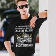 Unterschätze Niemals Einen Old Mann Mit Einer Motorrad Langarmshirts Geschenke für Ihn