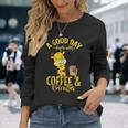 Une Bonne Journée Commence Avec Le Café Et Les Girafes T-shirt à manches longues Cadeaux pour elle