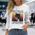 Das Ist Was Ich Mache Ich Lese Books Ich Meide Leute Ich Weiß Dinge Langarmshirts Geschenke für Sie