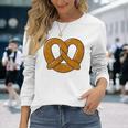 Pretzel Heart Oktoberfest Costume Minimalist Pretzel Blue S Langarmshirts Geschenke für Sie